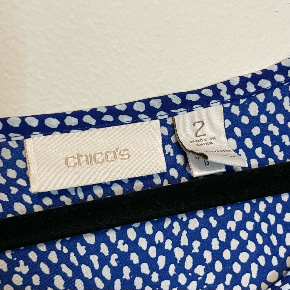 Chico’s Blue and White Button Up Tank Size US Large/Chico’s Size 2 - Picture 2 of 5